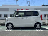 当店では程度の良い高年式のお車から、お手頃な価格のお車まで様々な車種を取り揃えております。お車に関することならなんでもご相談頂き、一人一人のお客様と深く長いお付き合いをさせて頂きたいと思っております。