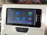 ナビ機能だけでなく、ミュージックサーバー、Bluetooth、フルセグテレビ、DVDとCD再生など、オーディオ機能がついています。