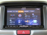 ラジオ・テレビ/Bluetoothオーディオ、その他アプリケーションなどの機能で楽しむことができます。