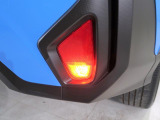 LEDリヤフォグランプ装備!濃霧や吹雪などの悪天候時に自車位置を後続車に知らせ、視界不要による追突を防止することができます。