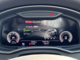 低走行車両入庫!レイアウトはステアリングスイッチで切り替えでき運転に集中しながら必要な情報を瞬時に得ることが可能です。