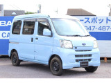 車両の内外装の状態は、第三者機関が発行している、「車両品質評価書」でも確認できます。お時間をいただきますが、傷の状態等を写真で個別にお送りすることもできますので、お気軽にお問合せください。