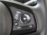 ◆アダプティブクルーズコントロール◆予め設定した車速内でクルマが自動的に加減速。前走車との適切な車間距離を維持しながら追従走行します。【LKAS】車線維持支援システムでステアリング操作を支援。