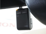 ◆ドライブレコーダー◆映像・音声などを記録する自動車用の装置です。 もしもの事故の際の記録はもちろん、旅行の際の思い出としてドライブの映像を楽しむことができます。