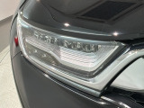 LEDヘッドライトは、点灯の瞬間から最大光量を発揮し、突然暗くなるトンネルなどでの安定感を高めます。