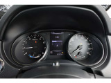 中古車だからボディーコーティングがおすすめ!下地処理が重要なコーティングはもちろんプロの施工でピカピカに仕上げます。濃色車は親水性、淡色車は撥水性のものがオススメ!