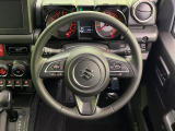 【純正革巻きステアリング】上質な革を使用することで、手にしっかり馴染みとても運転しやすいハンドルです♪