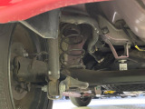お車を安心してお乗りいただく為には、足回りの定期点検が欠かせません。サービスサポート(有償保証)では無料点検もご提供しており、安心のカーライフをお過ごしいただけるサポート体制が整っています。