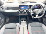 GLB GLB200d 4マチック AMGラインパッケージ 4WD 