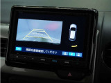 ◆バックカメラ◆リバースにするだけで映ります、後方の安全確認や、狭い駐車場での車庫入れ、雨の日や夜間など視界の悪い時に便利です!安全にバックする為には欠かせない装備です。