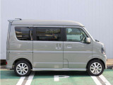 『サイドシルエット』運転席側写真になります。