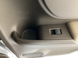 ドリンクボケット装備、小物入れにもなって便利です