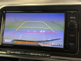 バックモニター付なので後退時に後方が見えるので安心。 車は構造上、死角がたくさんなので万が一を考えると必須ですね。 あくまで補助の為の装備、バックは目視で確認する事が重要ですよ。