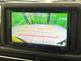 【バックカメラ】駐車時に後方がリアルタイム映像で確認できます。大型商業施設や立体駐車場での駐車時や、夜間のバック時に大活躍!運転スキルに関わらず、今や必須となった装備のひとつです!