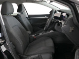 テクノロジーPKG 純正ナビ バックカメラ 障害物センサー デジタルメーター carplay対応 ドライブレコーダー ACC トラベルアシスト IQ.LEDヘッドライト 禁煙使用 ワンオーナー