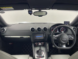 TT RSプラスクーペ 2.5 4WD 4WD 本革シート