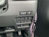 左側オートスライドドア装備です