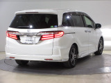 ボディクリーニング後、愛車をピカピカの状態へ保護するコーティング「ブライトパック」がおススメです!水垢がつきにくく、手入れがしやすくなりますよ!いつも愛車をきれいにしておきたい方におススメです。