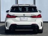 時を経ても深い魅力を放ち続けるBMW。より快適にお乗り頂くためにサポートプログラムをご用意しております。※認定中古車保証は登録日より最長4年間まで延長が可能です。