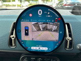 弊社在庫車両はすべて、入庫段階での客観的且つ厳正な車両チェック(第3者機関日本査定協会による査定)を実施しております。メーター改ざん車、修復歴車などは一切ございませんので、どうぞご安心くださいませ。