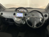 視界がよくて運転しやすい運転席!