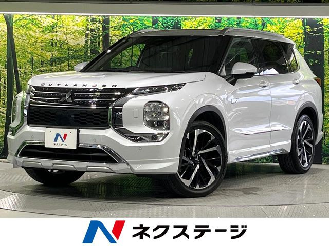 アウトランダー PHEV 2.4 P 4WD