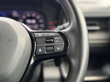 ハンドル右側スイッチは、ホンダセンシングの機能の一つ、「アダプティブクルーズコントロール」です。