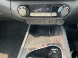 ワイヤレス充電器装備です