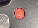 エアバッグ作動時や後突時、もしくは車内のSOSボタンを押した際に緊急通報オペレーターに連携し、救急・警察を手配します。更にオペレーターにも連携、お客様のご要望に応じてロードサービスの手配を行います。