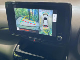 【パノラミックビューモニター】専用のカメラにより、上から見下ろしたような視点で360度クルマの周囲を確認することができます☆死角部分も確認しやすく、狭い場所での切り返しや駐車もスムーズに行えます。