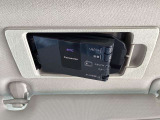 ETCももちろん搭載。いちいち料金所で停車する必要なんて当然ないです。スムーズにストレスなくドライブをお楽しみください。(※支払総額にセットアップ費用は含まれておりません。)