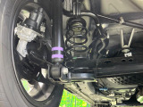 お車を安心してお乗りいただく為には、足回りの定期点検が欠かせません。サービスサポート(有償保証)では無料点検もご提供しており、安心のカーライフをお過ごしいただけるサポート体制が整っています。