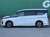 【左サイド】店舗にて現車の確認もいただけますので、お電話で在庫のご確認の上是非ご来店くださいませ!!!