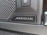MERIDIANは英国のプレミアムオーディオブランドです。重低音から高音域までしっかりと再現でき、コンサートのような臨場感溢れる音響空間を実現します。どうぞ店頭にてご体感ください。