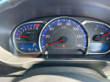 整備スタッフは国家資格を持つプロの整備士です。車検の受入/中間/完成検査と保安基準発行のすべても自社で行います。