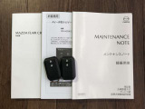 取扱書&整備手帳揃っております☆遠くからドアの開錠施錠が出来る便利なキーレスを装備しています。