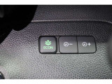 ECONボタンで低燃費モードに☆☆☆ECONスイッチを上手に使ってエコドライブ♪♪環境にもお財布にも優しい装備です☆☆☆