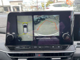 アラウンドビューモニターが付いていますので車庫入れがとても楽ですよ!