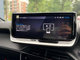 10インチタッチスクリーン スマートフォンとのリンクも可能です。AppleCarPlay/AndoroidAuto