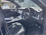 Q8 55 TFSI クワトロ デビューパッケージ Sライン 4WD 4WD 本革シート