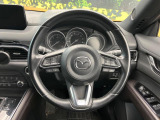 【純正革巻きステアリング】上質な革を使用することで、手にしっかり馴染みとても運転しやすいハンドルです♪
