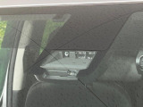 【トヨタセーフティセンス】走行中に前方の車両等を認識し、衝突しそうな時は警報とブレーキで衝突回避と被害軽減をアシスト。より安全にドライブをお楽しみいただけます。