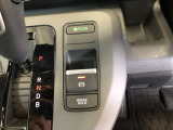 【電動パーキングブレーキ・ブレーキホールド】簡単なボタン操作で、毎日の運転が快適になります♪