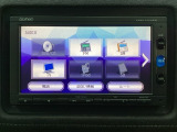 ナビゲーションはフルセグTV対応のGathers純正メモリーナビを搭載しています。Bluetoothオーディオ機能がありますので、スマートフォンなどの音楽も再生できます。