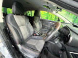 運転席シート廻りは使用感も少なく、良好な状態となっています。前オーナー様が丁寧に使っていたことがよくわかりますね。