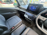 店舗にて現車の確認もいただけますので、お電話で在庫のご確認の上是非ご来店くださいませ!!!