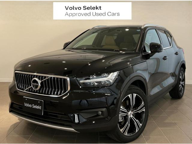 XC40 B4 AWD インスクリプション 4WD