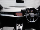 A3スポーツバック 30 TFSI Sライン 