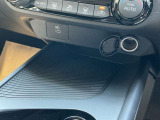 USBソケット、シガーソケット電源装備してます♪