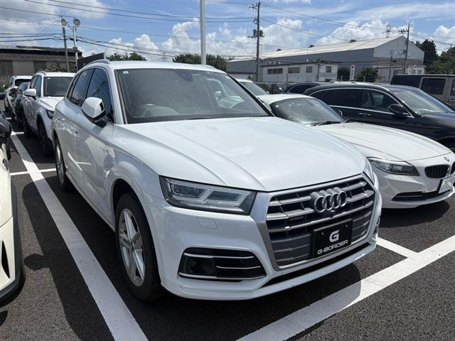 Q5 40 TDI クワトロ スポーツ Sラインパッケージ ディーゼル 4WD 禁煙車 SラインPKG ...